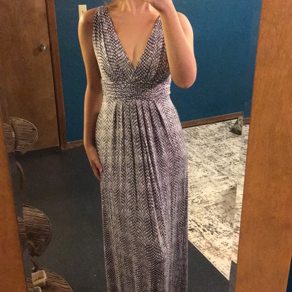 Saks Fifth Avenue Maxi Dress Size Medium